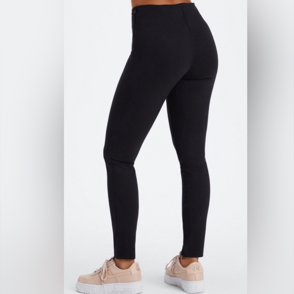 Fabletics Ponte Skinny Zip-Split Pant Size M/8 Bl… - image 2